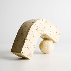 Tượng Décor Phong Cách Wabi Sabi Quả Bóng Tròn Chữ V