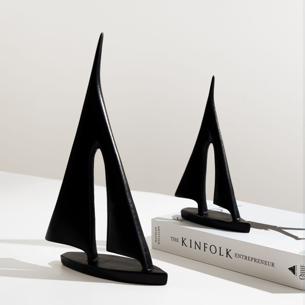 Set Tượng Trang Trí Khu Vực Ra Vào Kệ Tủ Bàn Làm Việc Sang Trọng