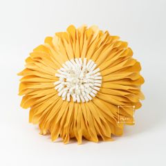 Vỏ Gối Tròn Tựa Lưng Sofa Đính Hoa Hướng Dương Sang Trọng