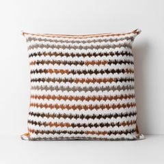 Vỏ Gối Tựa Lưng Jacquard Tông Nâu Sang Trọng