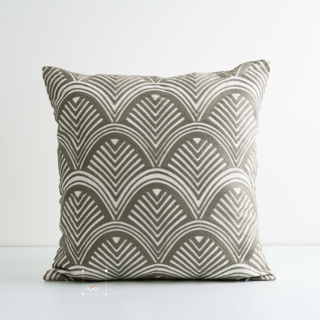Vỏ Gối Tựa Lưng Sofa Linen Thêu Nổi Họa Tiết Hoa Vàng