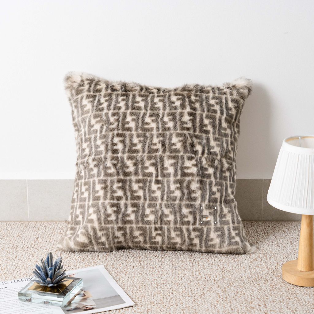 Vỏ Gối Tựa Lưng Sofa Cao Cấp Tông Nâu Tím Sang Trọng