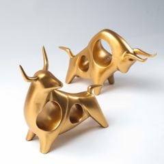 Tượng Bò Vàng Trang Trí Tủ Kệ Phòng Khách Hiện Đại