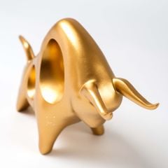 Tượng Bò Vàng Trang Trí Tủ Kệ Phòng Khách Hiện Đại