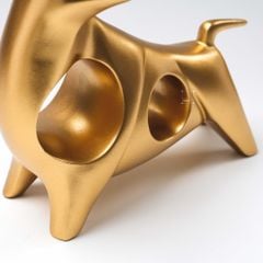 Tượng Bò Vàng Trang Trí Tủ Kệ Phòng Khách Hiện Đại