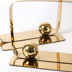 Set 2 Tượng Kim Loại Vàng Phối Bóng Tròn Decor Để Bàn