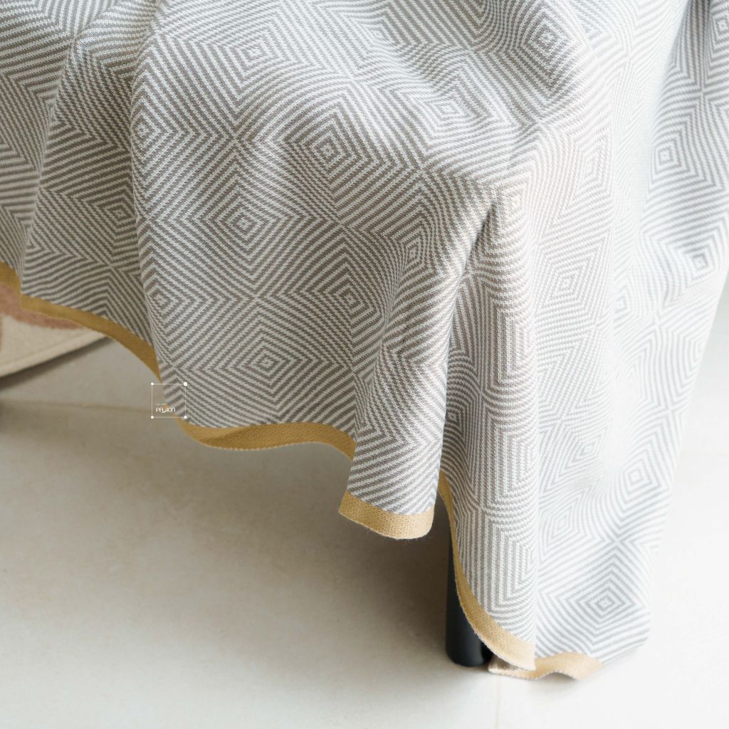 Chăn Thun Len Dệt Kim Decor Tông Xám