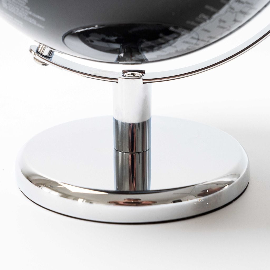 Tượng Decor Quả Địa Cầu Kim Loại Sang Trọng