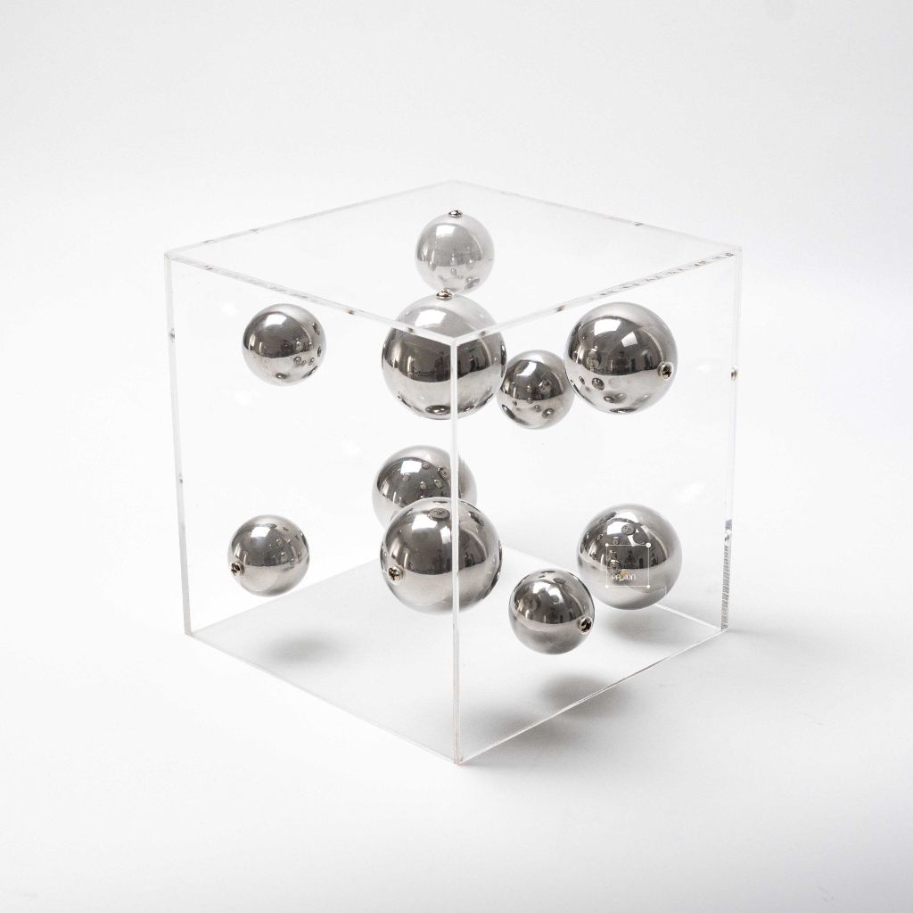 Tượng Hình Chữ Nhật Trang Trí Để Bàn Hình Bọt Tròn Bạc