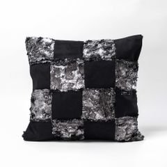 Vỏ Gối Tựa Lưng Cao Cấp Nhũ Vệt Sáng Tông Đen Đỏ Quyến Rũ