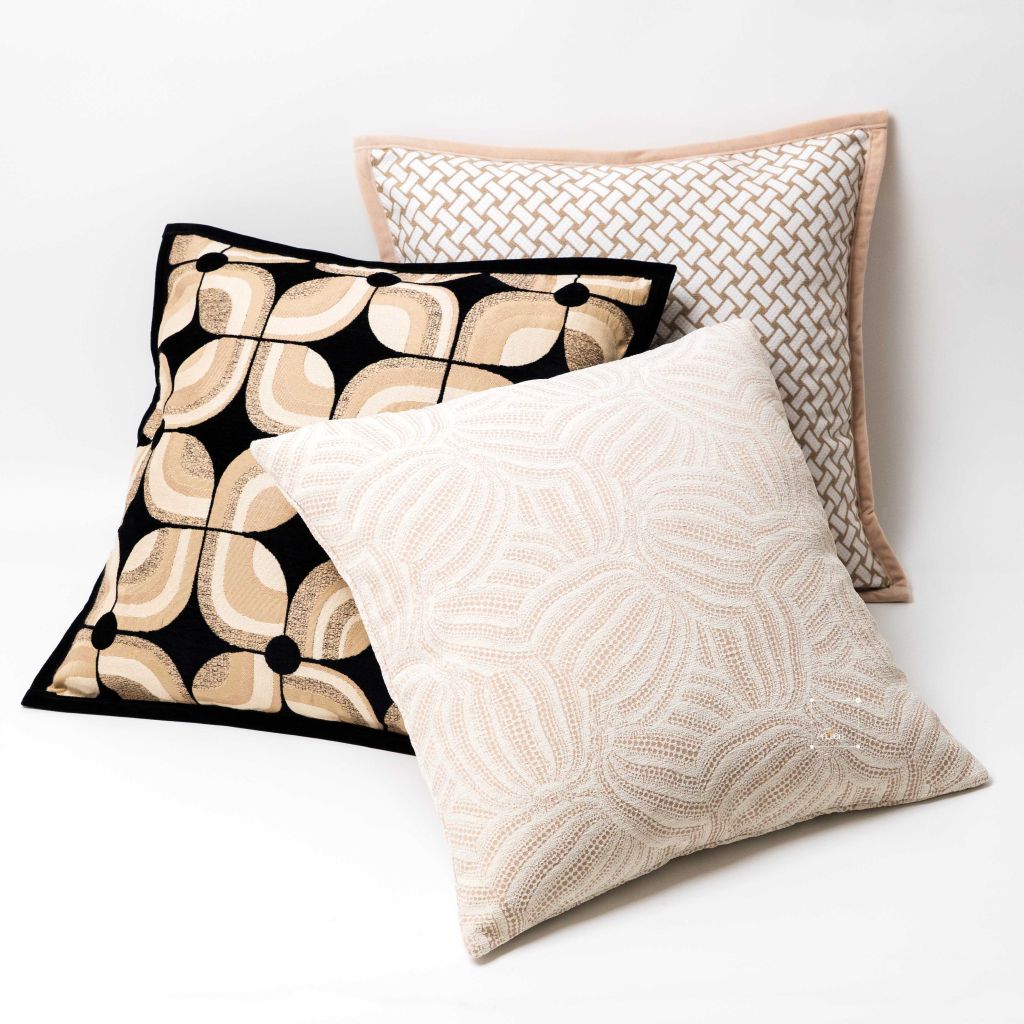 Vỏ Gối Tựa Lưng Dệt Sợi Jacquard Sang Trọng 50cm