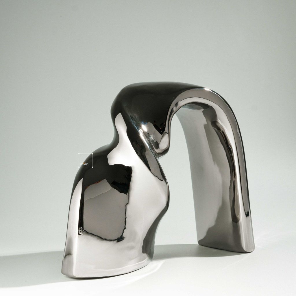 Tượng Decor Hình Xoắn Bằng Gốm Phong Cách Tối Giản