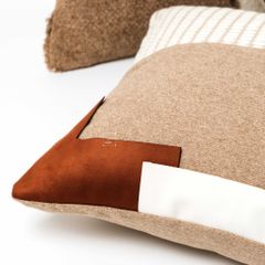 Vỏ Gối Tựa Lưng Phong Cách Wabi Sabi Nâu Hạt Dẻ