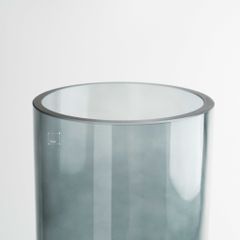 Bình Hoa Thủy Tinh Màu Nước Có Đế Gỗ Nâng Cao Hoa