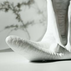 Tượng Trang Trí Hình Cô Gái Quý Phái Châu Âu Decor