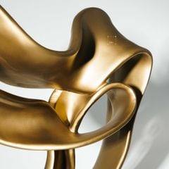 Tượng Decor Tủ Kệ Trang Trí Phòng Khách Hình Dãi Lụa