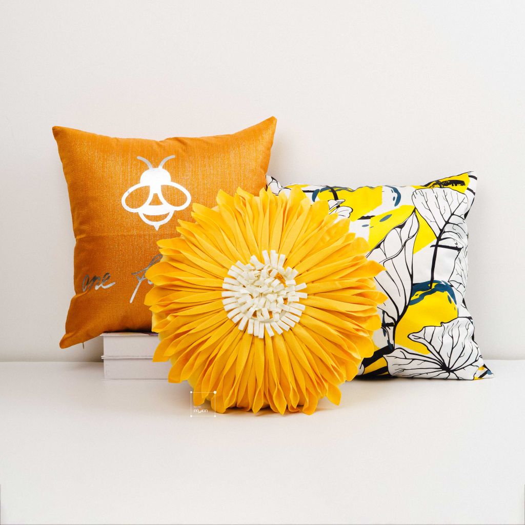 Set Gối Tựa Lưng Phối Khăn Phủ Sofa Tông Vàng 02