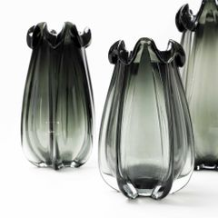 Bình Hoa Thủy Tinh Đúc Dày Miệng Cong Gợn Sóng
