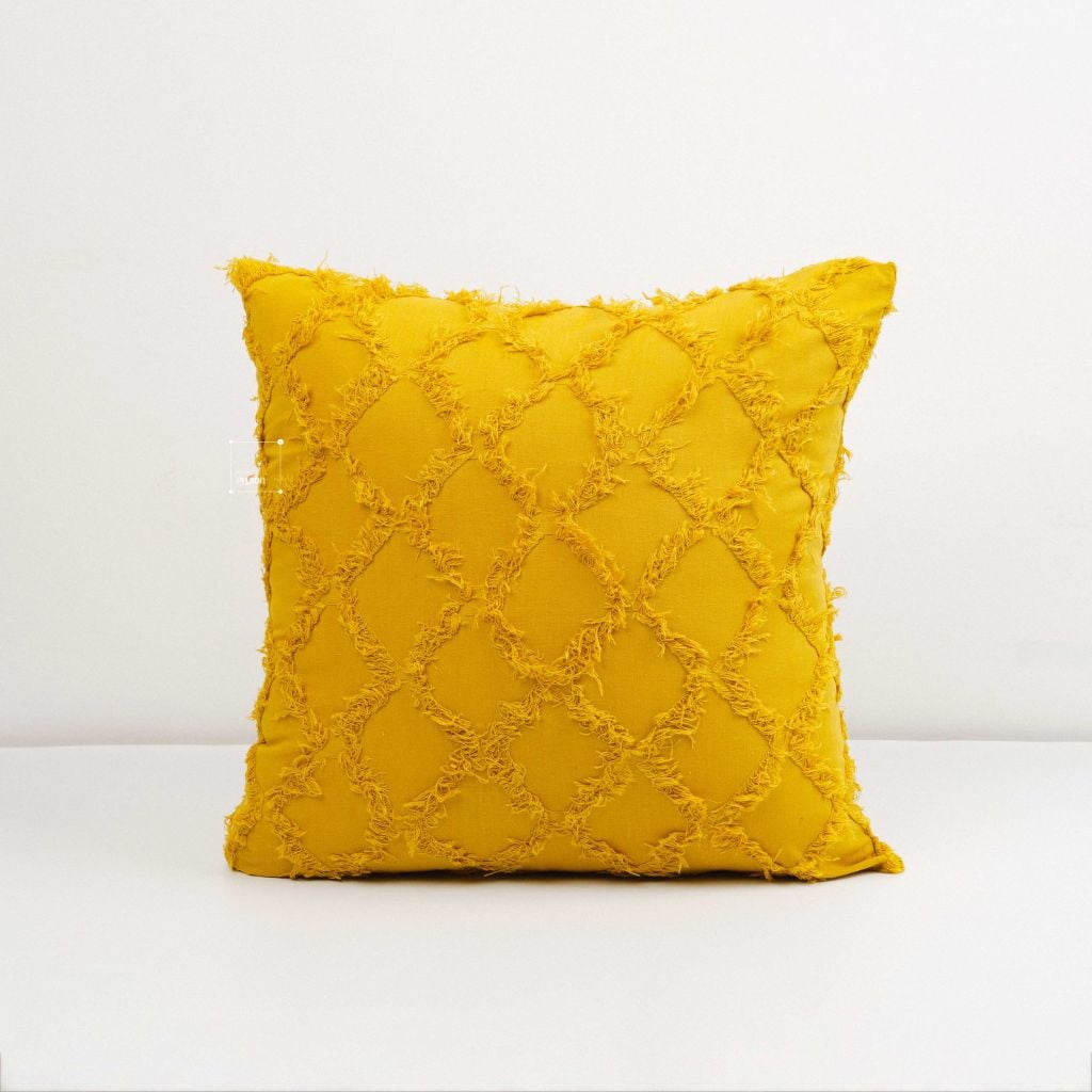 Set Gối Tựa Lưng Phối Khăn Phủ Sofa Tông Vàng 04