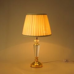 Đèn Bàn Pha Lê Trắng Để Bàn Phòng Ngủ Vintage