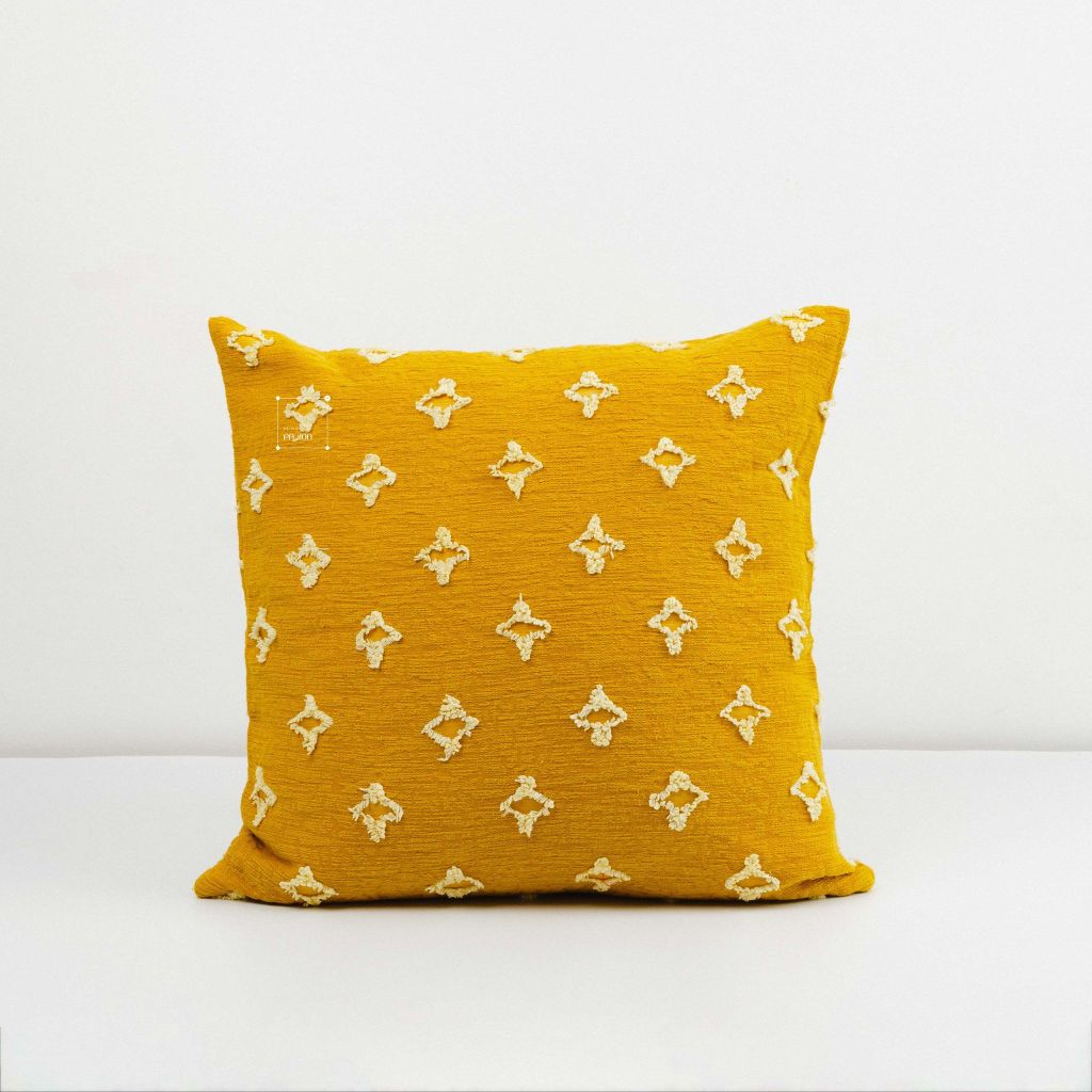 Set Gối Tựa Lưng Phối Khăn Phủ Sofa Tông Vàng 06
