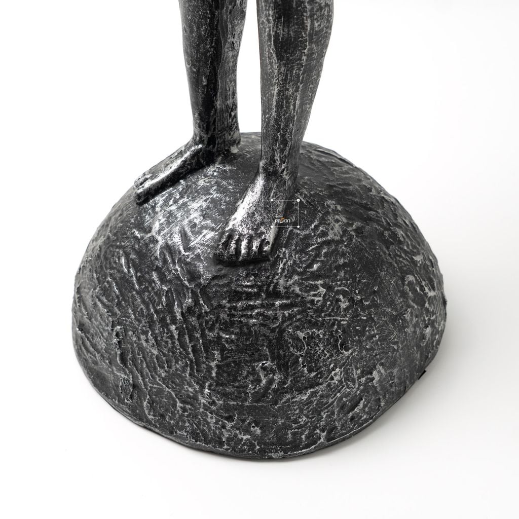 Tượng Điêu Khắc Bán Thân Giọt Nước Trang Trí