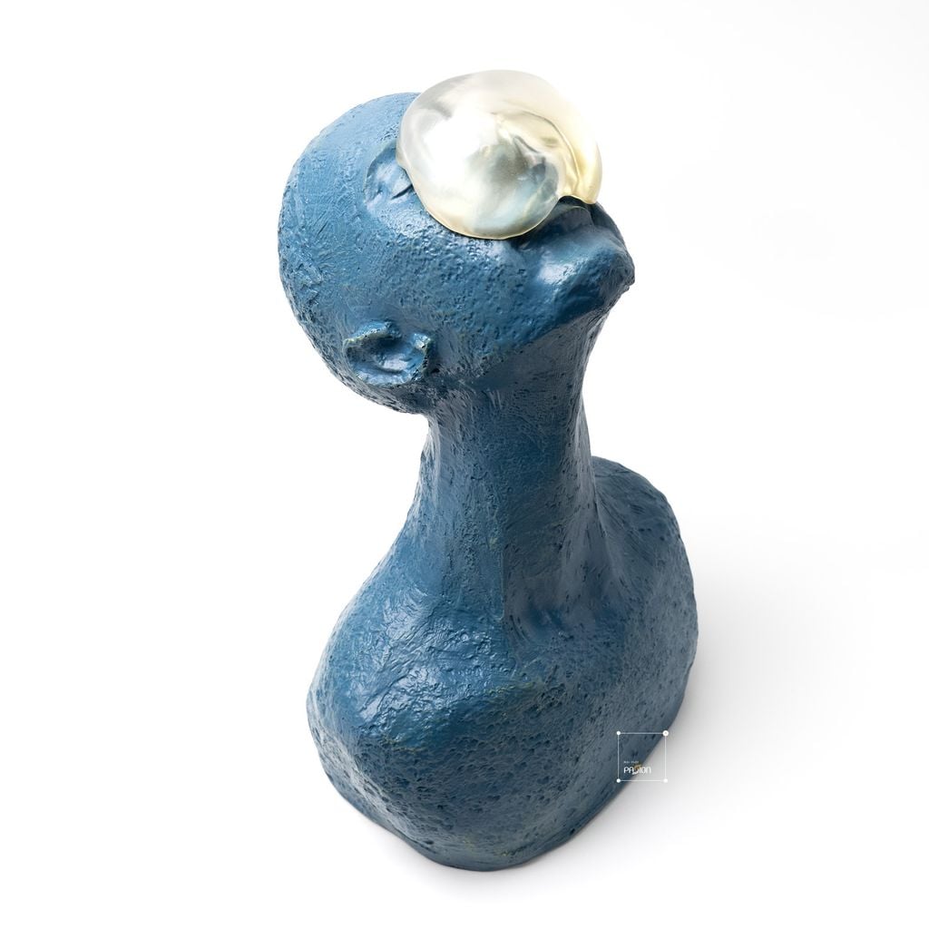 Tượng Điêu Khắc Bán Thân Giọt Nước Trang Trí