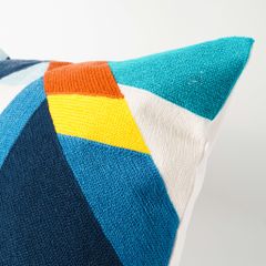 Vỏ Gối Tựa Lưng Thêu Nổi Họa Tiết Color Block Xanh Vàng