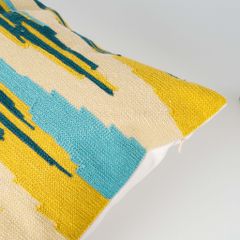Vỏ Gối Tựa Lưng Thêu Nổi Họa Tiết Color Block Xanh Vàng