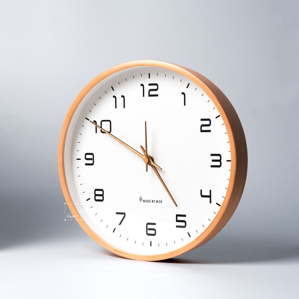 Đồng Hồ Gỗ Treo Tường Solid Wood Có Kim Giây Hàn Quốc
