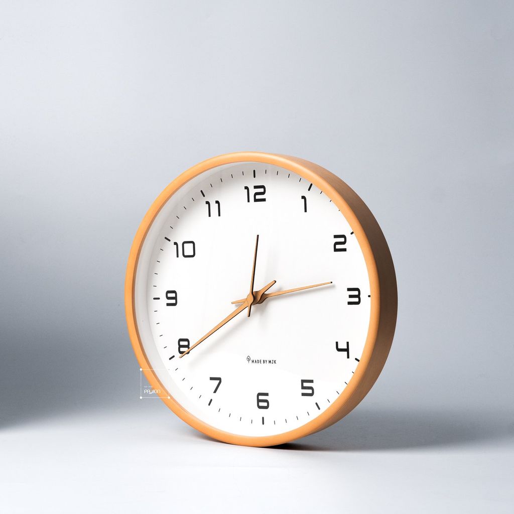 Đồng Hồ Gỗ Treo Tường Solid Wood Có Kim Giây Hàn Quốc