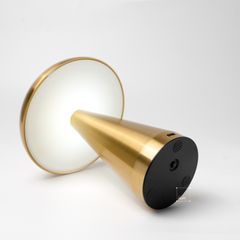 Đèn Bàn Di Động Kim Loại Cao Cấp Dùng Pin Sạc