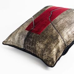 Vỏ Gối Tựa Lưng Trang Trí Tông Đen Cao Cấp