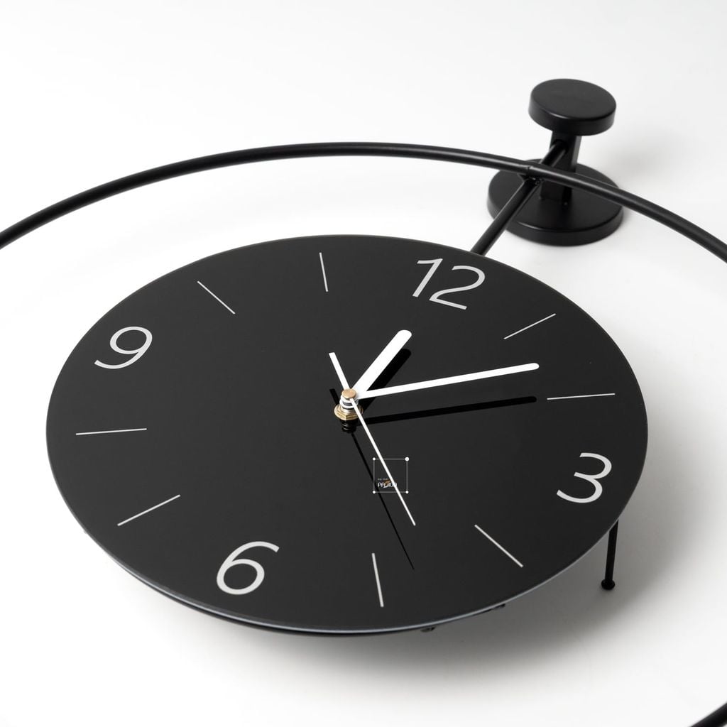 Đồng Hồ Treo Tường Tối Giản Minimalist Phối Vòng Kim Loại