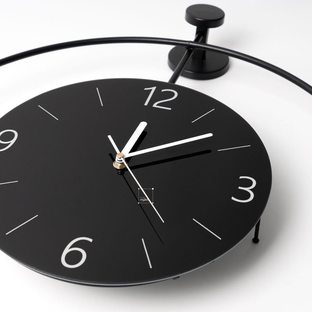 Đồng Hồ Treo Tường Tối Giản Minimalist Phối Vòng Kim Loại