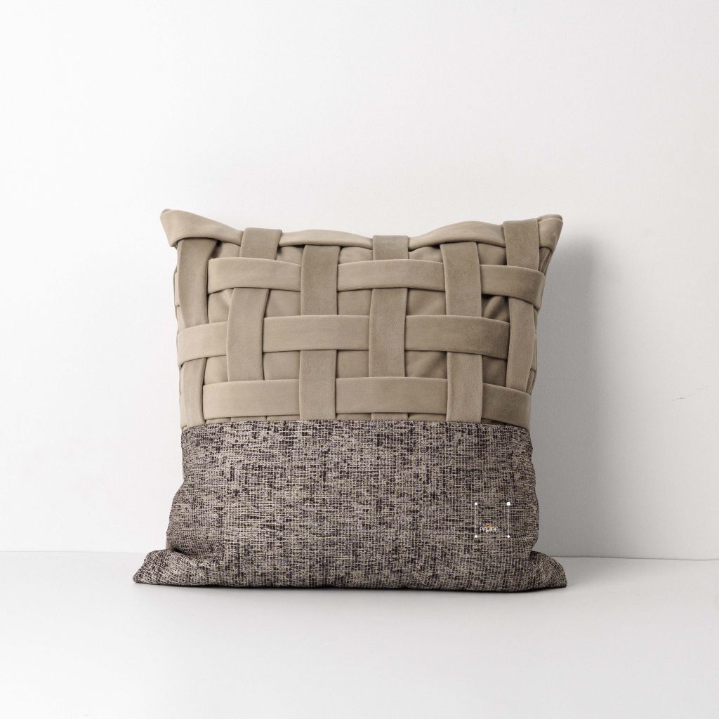 Vỏ Gối Tựa Lưng Sofa Vuông Dệt Thủ Công Cao Cấp Tua Rua Tông Nâu Nhạt