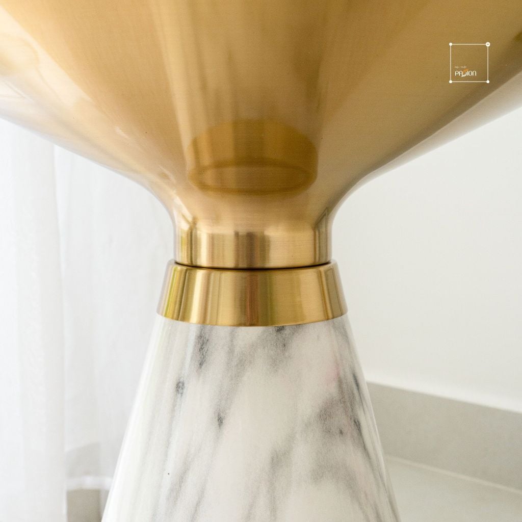 Bàn Trà Side Table Bàn Nhỏ Góc Phòng Đá Phối Kim Loại Phong Cách Ý Đá Kiểu Chân Xòe