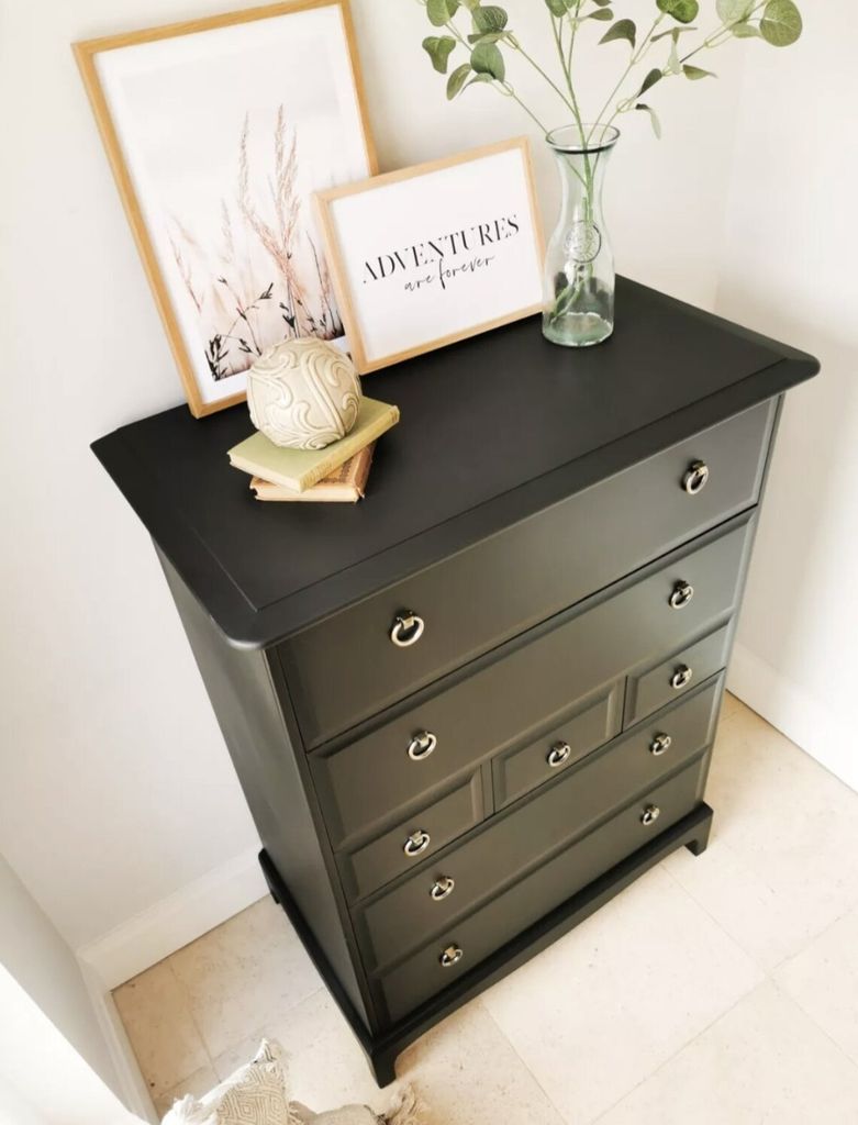 Tủ Đứng Nhiều Ngăn Phong Cách Pháp Spray