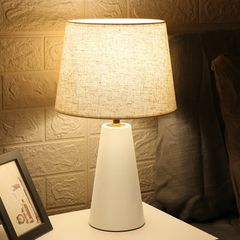 Đèn Bàn Phòng Ngủ Cảm Ứng Bắc Âu