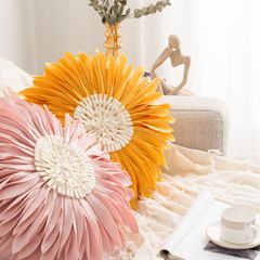 Vỏ Gối Tròn Tựa Lưng Sofa Đính Hoa Hướng Dương Sang Trọng