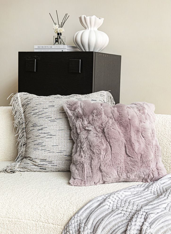 Vỏ Gối Tựa Lưng Sofa Cao Cấp Tông Nâu Tím Sang Trọng