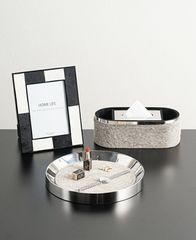 Khung Ảnh Lông Ngựa Decor Phối Trắng Đen Sang Trọng