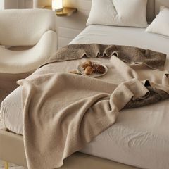 Chăn Len Dệt Kim Phủ Giường Decor Phong Cách Wabi Sabi Sang Trọng