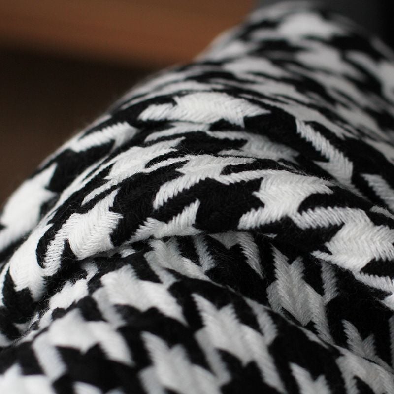 Chăn Phủ Giường Decor Họa Tiết Răng Sói Houndstooth 130x230cm