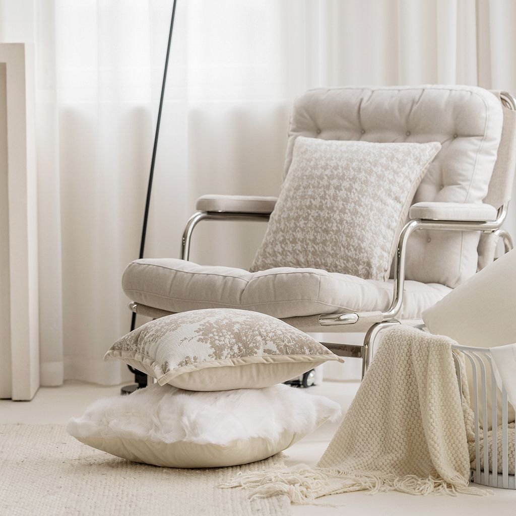 Vỏ Gối Tựa Lưng Sofa Tông Kem Trừu Tượng Wabi Sabi