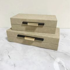 Hộp Đựng Trang Sức Bằng Da Nhung Sang Trọng