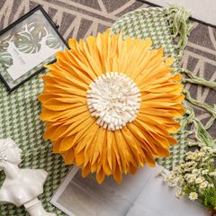 Vỏ Gối Tròn Tựa Lưng Sofa Đính Hoa Hướng Dương Sang Trọng