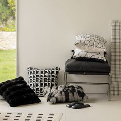 Vỏ Gối Tựa Lưng Trắng Đen Phong Cách Bắc Âu Tối Giản