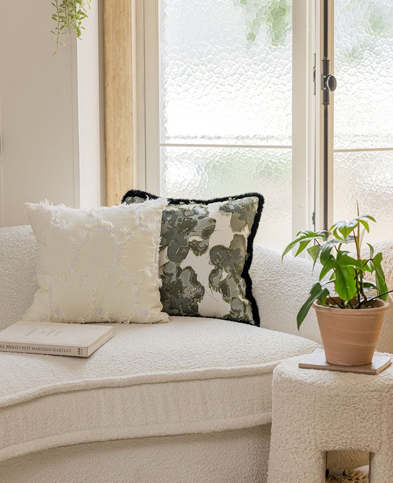 Vỏ Gối Tựa Lưng Phong Cách Bắc Âu Xanh Green Phối Be