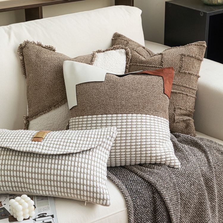 Vỏ Gối Tựa Lưng Phong Cách Wabi Sabi Nâu Hạt Dẻ